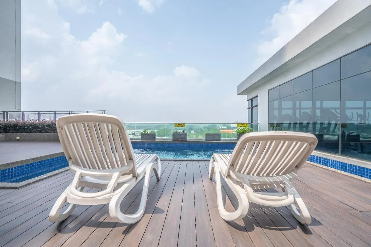 Oyo Home 90450 D' Summit Residence 1Bhk Yml 2128 Johor Bahru 2*,  Maleisië